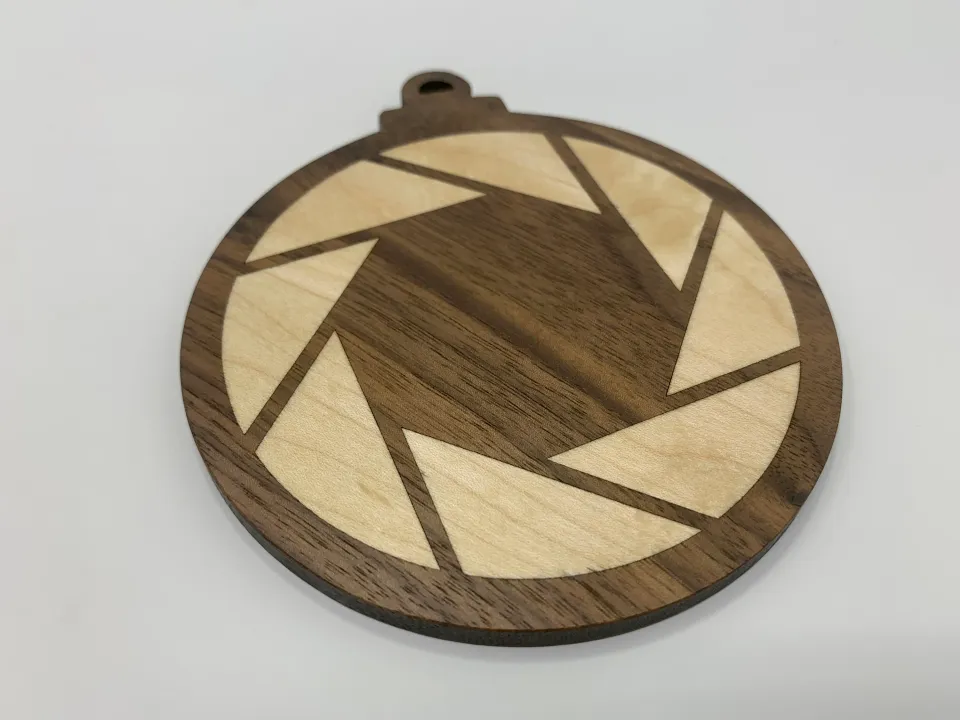 Aperture Laboratories Logo Christmas Tree Ornament ~ Beautiful Wood ...